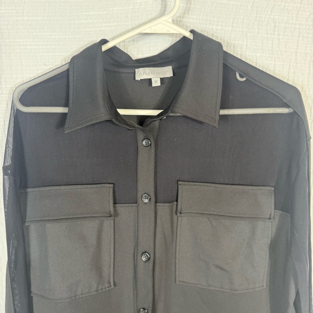 Anatomie‎ Black Sheer Button-Front Blouse Top Size Medium Travel Chic - Picture 4 of 11